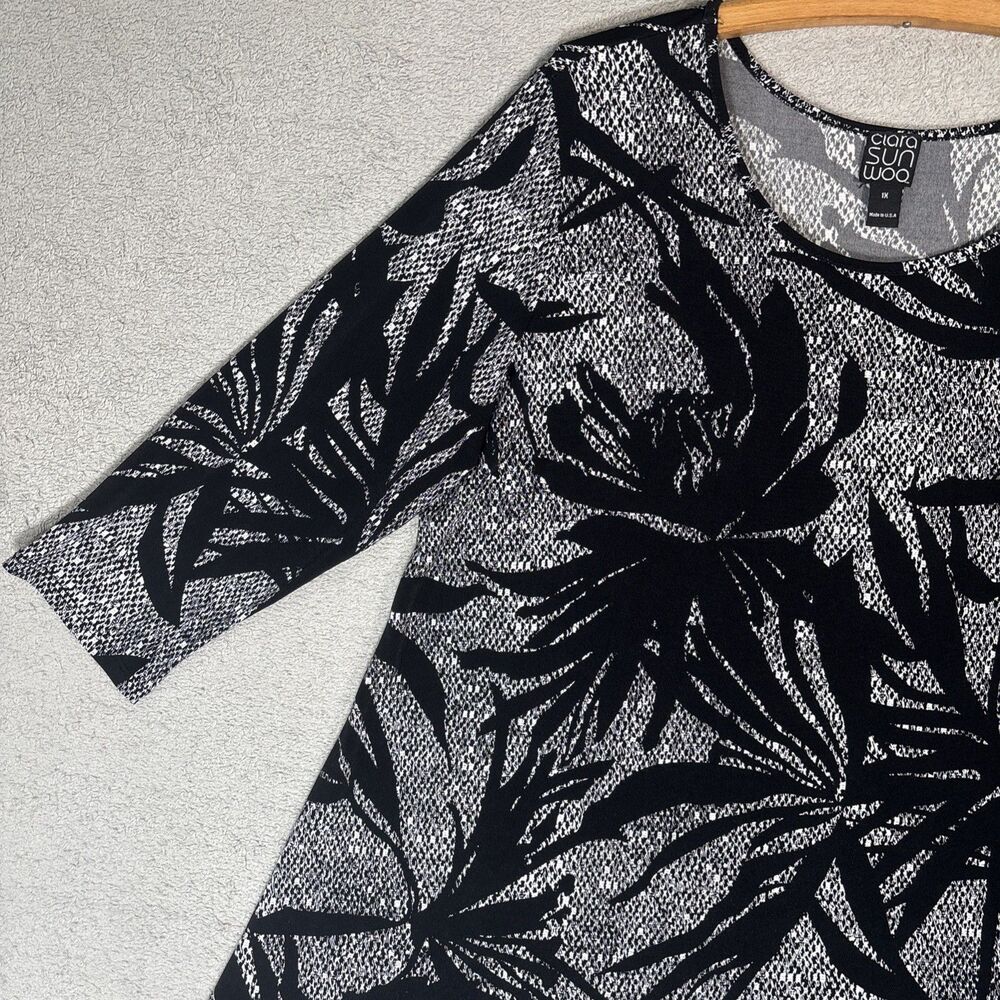 Clara Sun Woo Black & White Floral Asymmetric Tunic - Picture 4 of 15